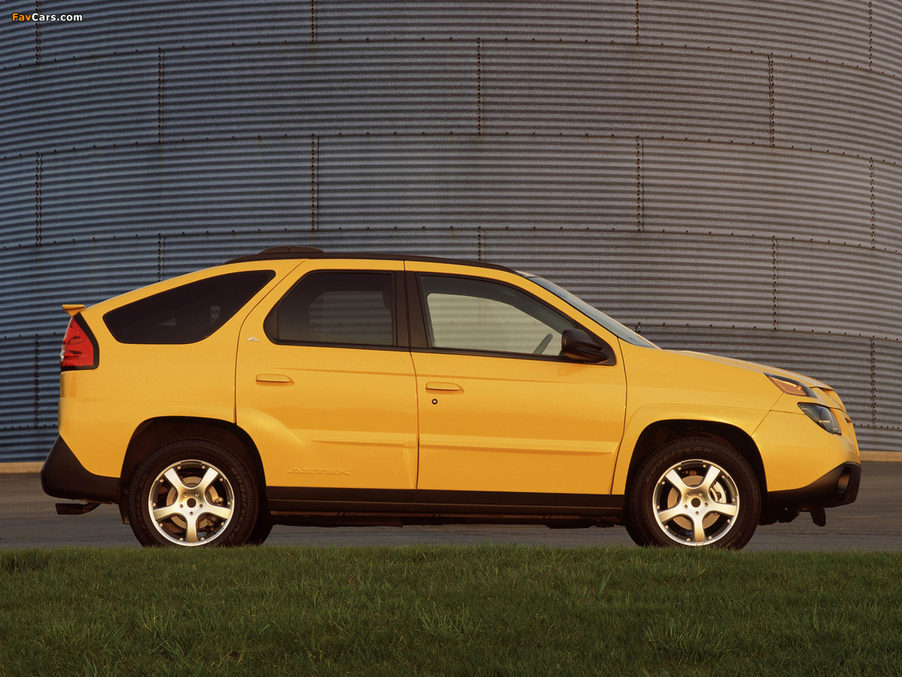 Photos of Pontiac Aztek 2002–05 (1280 x 960)