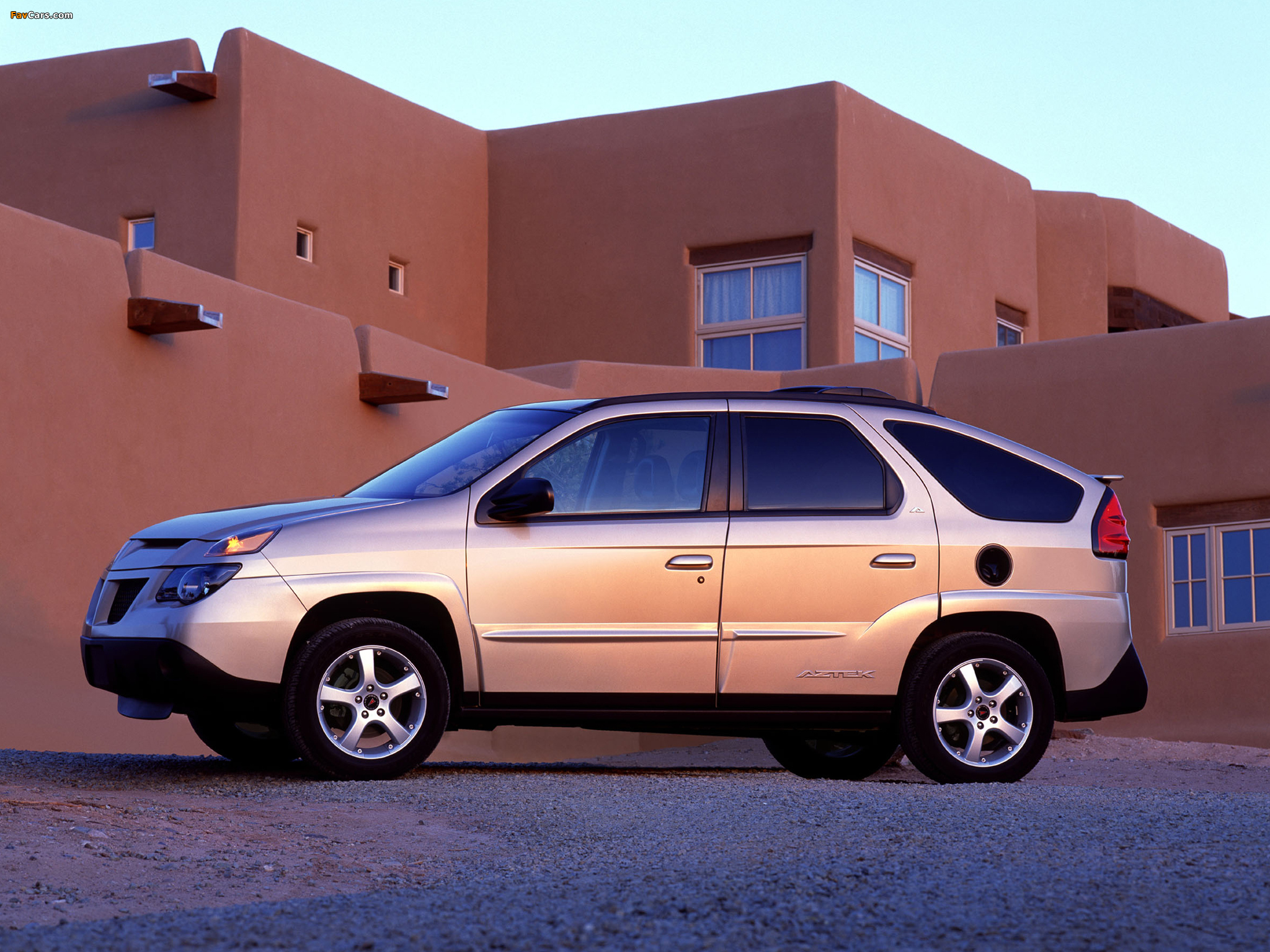 Pontiac Aztek 2002–05 wallpapers (2048 x 1536)