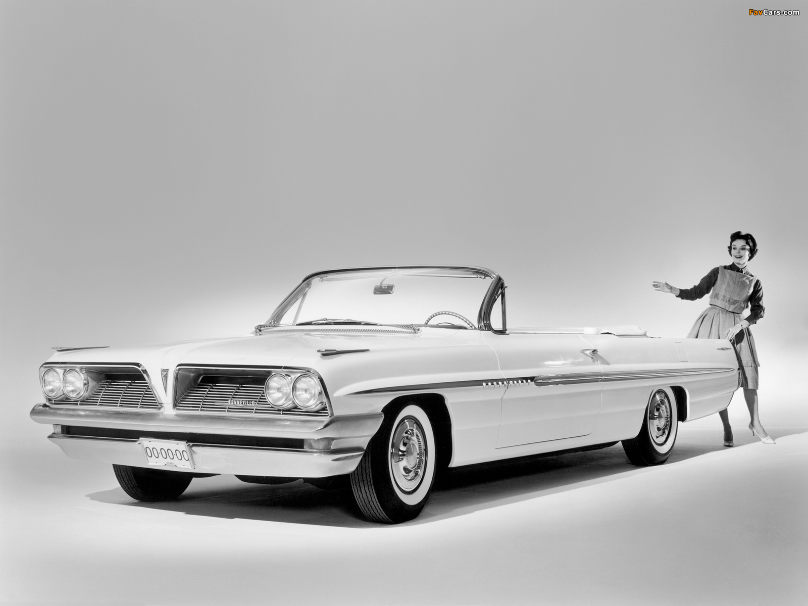 Images of Pontiac Bonneville Convertible (2867) 1961 (1600 x 1200)