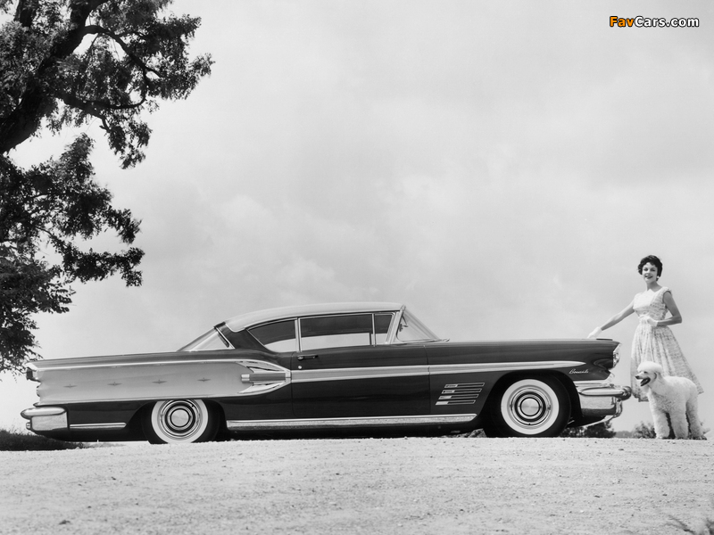 Photos of Pontiac Bonneville 1958 (800 x 600)