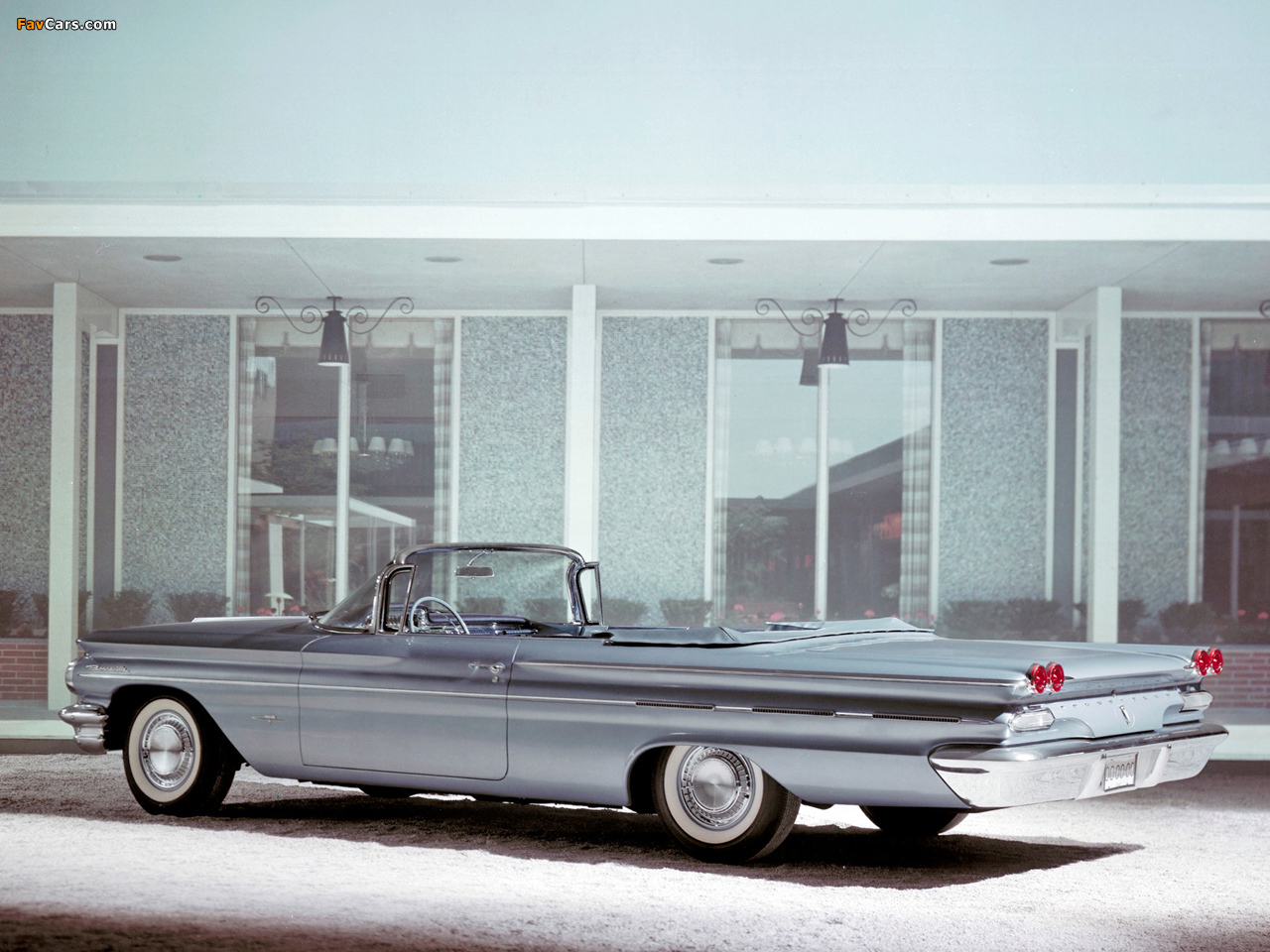 Photos of Pontiac Bonneville Convertible 1960 (1280 x 960)