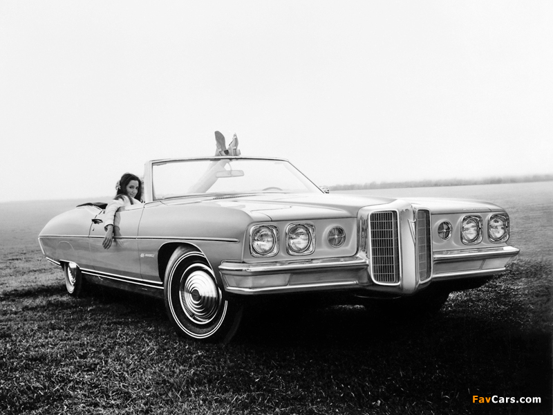 Photos of Pontiac Bonneville Convertible (26267) 1970 (800 x 600)
