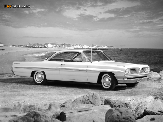 Pictures of Pontiac Bonneville ardtop oup 1961 (640 x 480)
