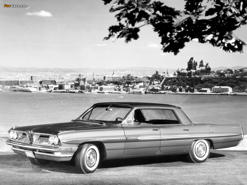 Pontiac Bonneville Vista Hardtop Sedan (2839) 1961 pictures (1024 x 768)