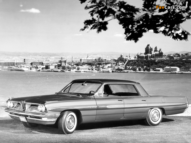 Pontiac Bonneville Vista Hardtop Sedan (2839) 1961 pictures (640 x 480)