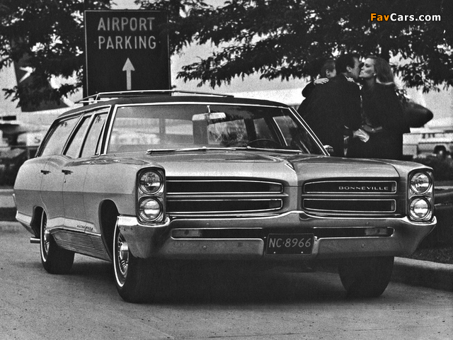 Pontiac Bonneville Safari Station Wagon (26245) 1966 images (640 x 480)