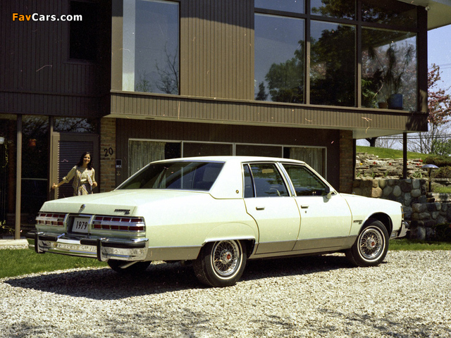 Pontiac Bonneville Brougham 1979 images (640 x 480)