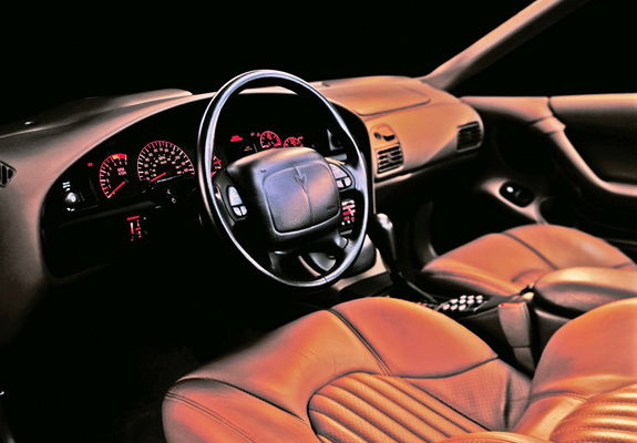 Pontiac Bonneville SE 1996–99 images