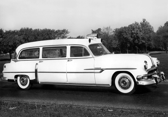 Pontiac Chieftain Guardian Ambulance by Superior 1953 wallpapers