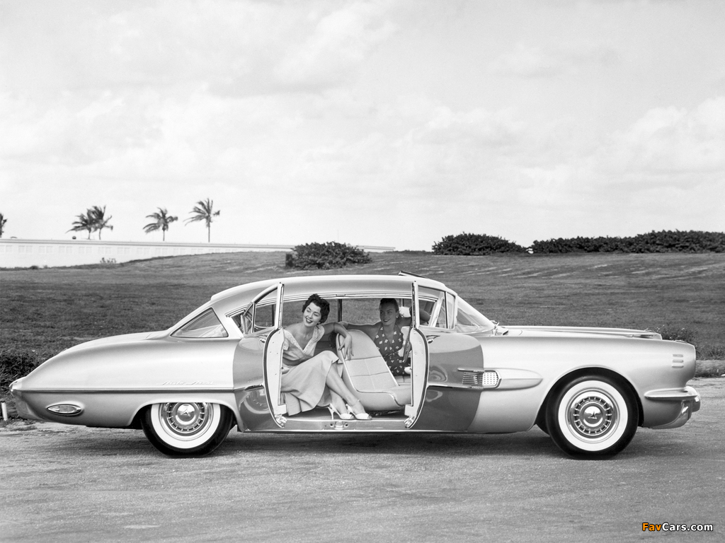 Pontiac Strato Streak Concept Car 1954 photos (1024 x 768)