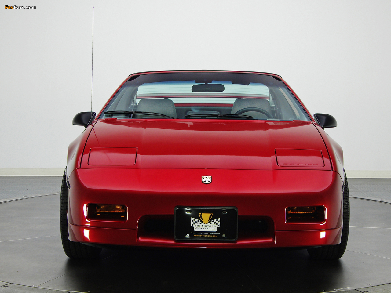Pictures of Pontiac Fiero GT 1985–88 (1280 x 960)