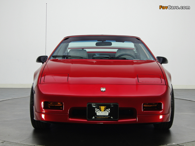 Pictures of Pontiac Fiero GT 1985–88 (640 x 480)