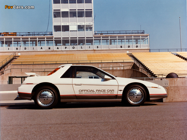 Pontiac Fiero Indy 500 Pace Car 1984 wallpapers (640 x 480)