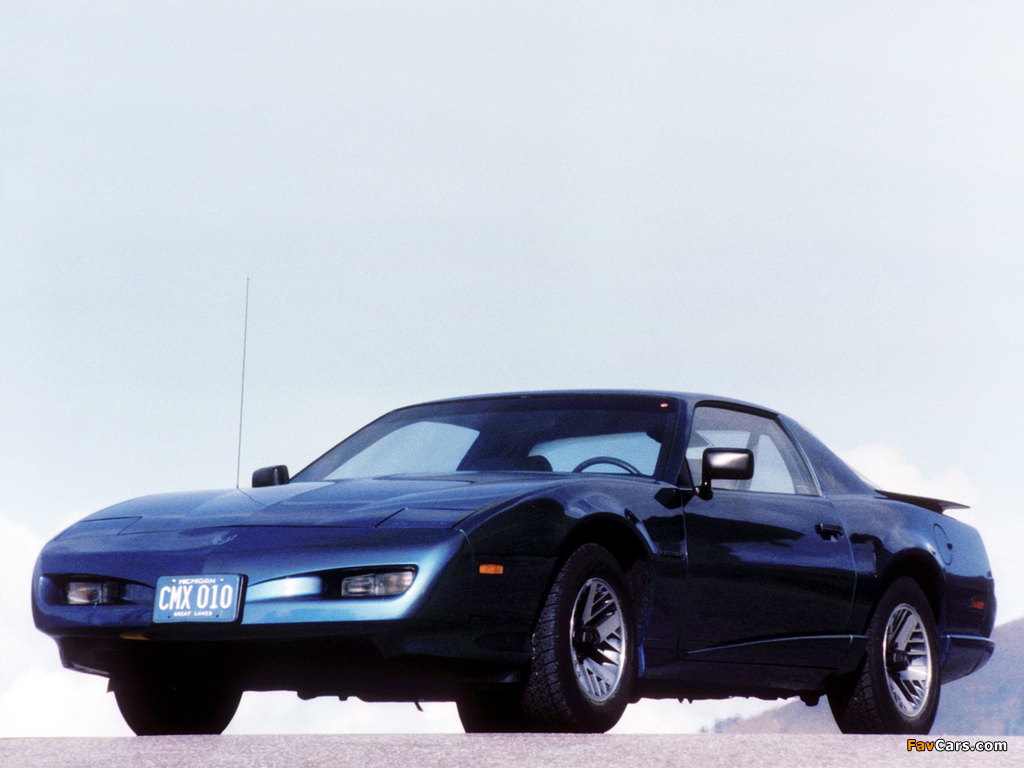 Images of Pontiac Firebird 1991–92 (1024 x 768)