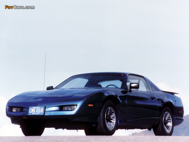 Images of Pontiac Firebird 1991–92 (640 x 480)