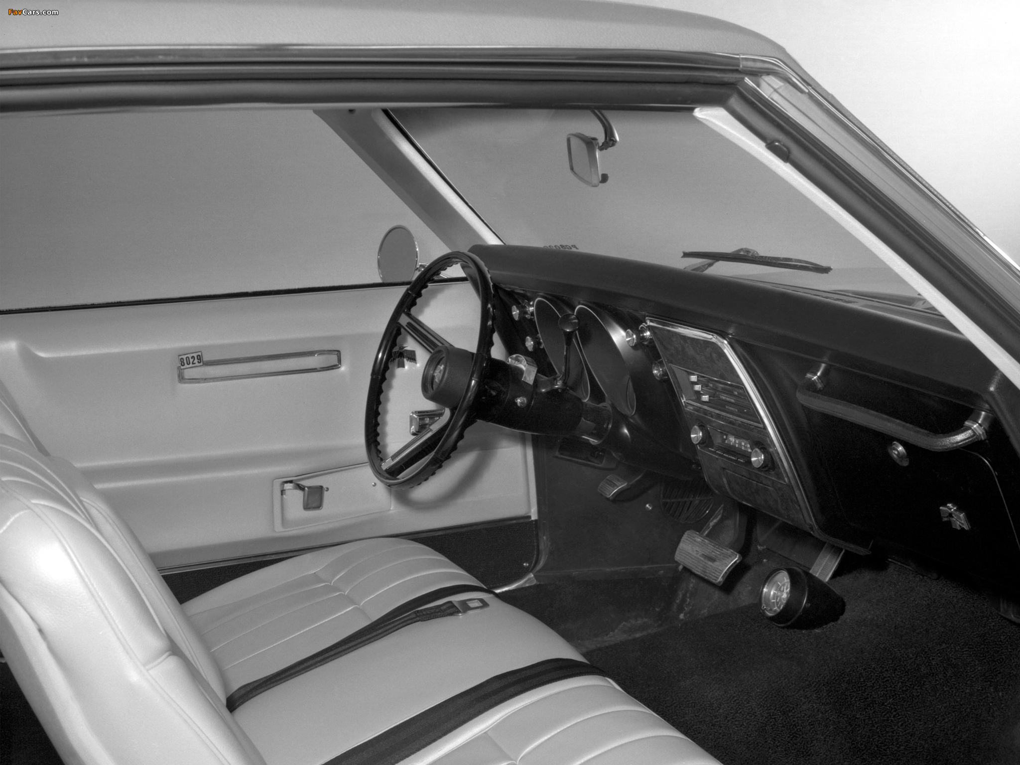 Photos of Pontiac Firebird (22337) 1967 (2048 x 1536)