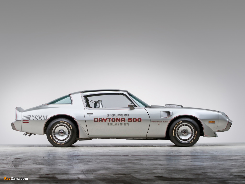 Photos of Pontiac Firebird Trans Am T/A 6.6 L78 10th Anniversary Daytona 500 Pace Car 1979 (1024 x 768)