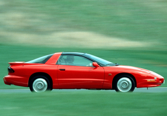 Pictures of Pontiac Firebird 1993–97