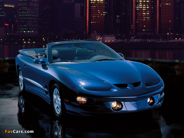 Pictures of Pontiac Firebird Trans Am Convertible (V67) 1998–2002 (640 x 480)