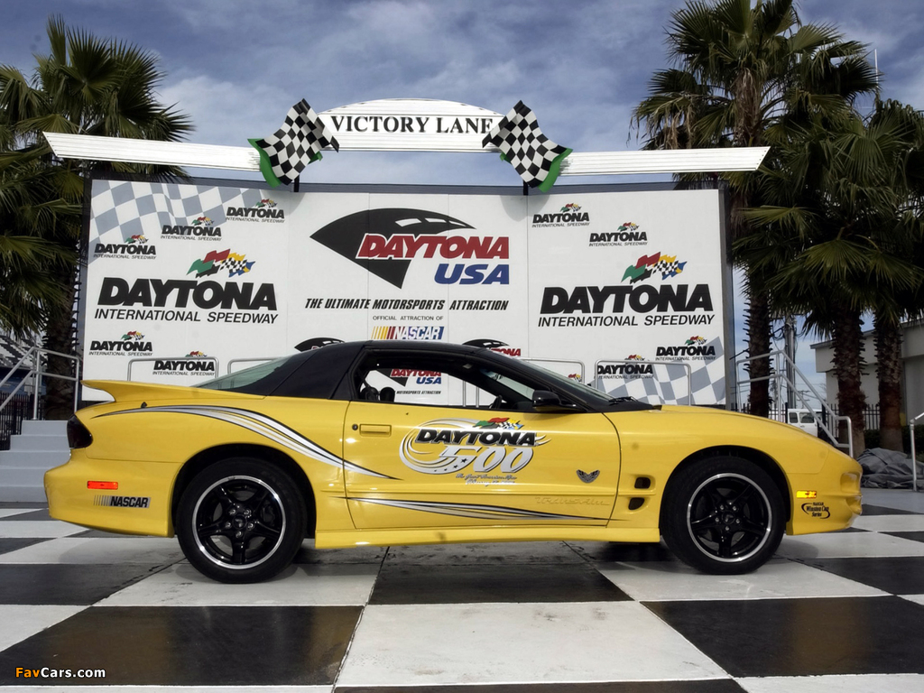 Pictures of Pontiac Firebird Collector Edition Daytona 500 Pace Car 2002 (1024 x 768)
