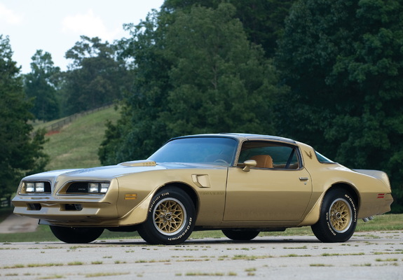 Pontiac Firebird Trans Am Gold Special Edition 1978 pictures