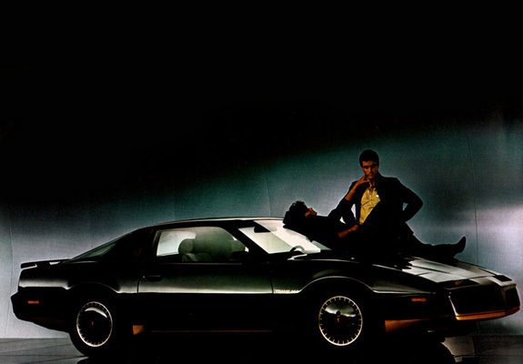 Pontiac Firebird Trans Am 1983–85 images