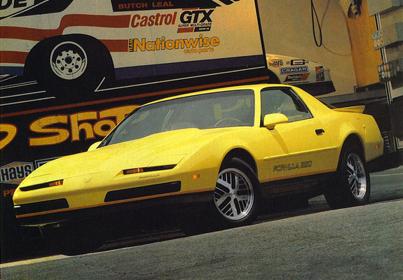 Pontiac Firebird Formula 350 1987 photos