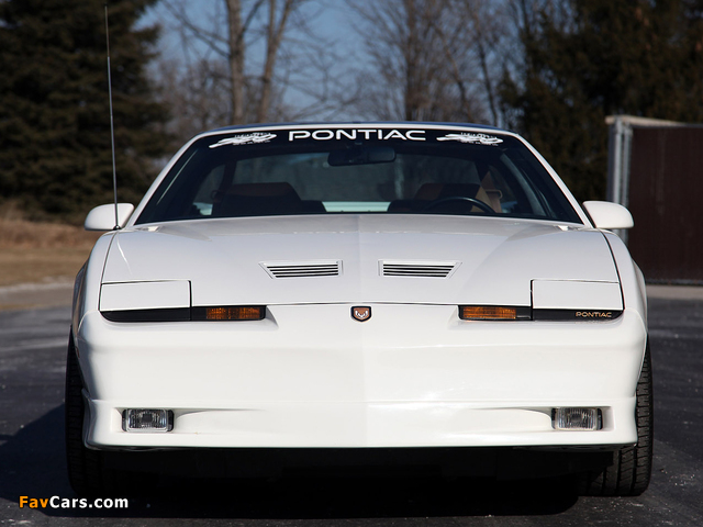 Pontiac Firebird Trans Am Turbo 20th Anniversary Indy 500 Pace Car 1989 pictures (640 x 480)