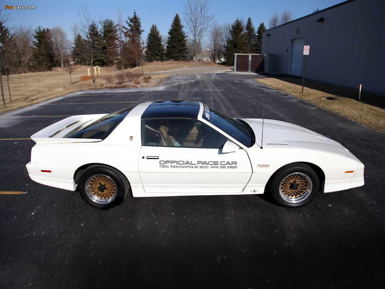 Pontiac Firebird Trans Am Turbo 20th Anniversary Indy 500 Pace Car 1989 wallpapers (1280 x 960)