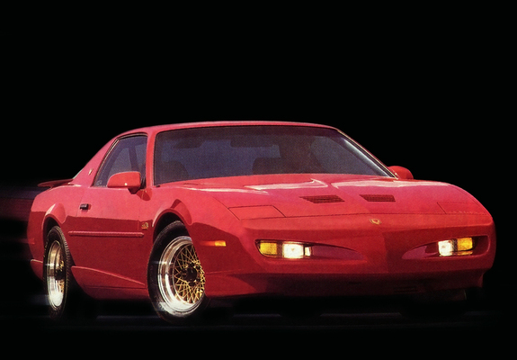 Pontiac Firebird Trans Am GTA 1991–92 pictures