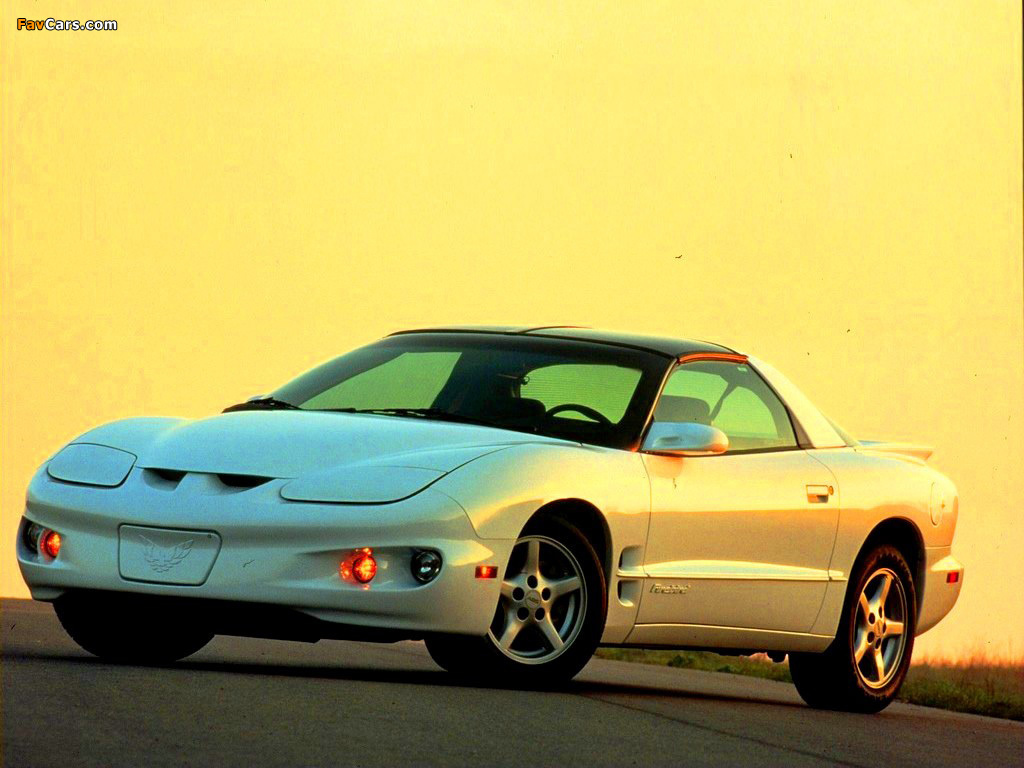 Pontiac Firebird 1998–2002 wallpapers (1024 x 768)