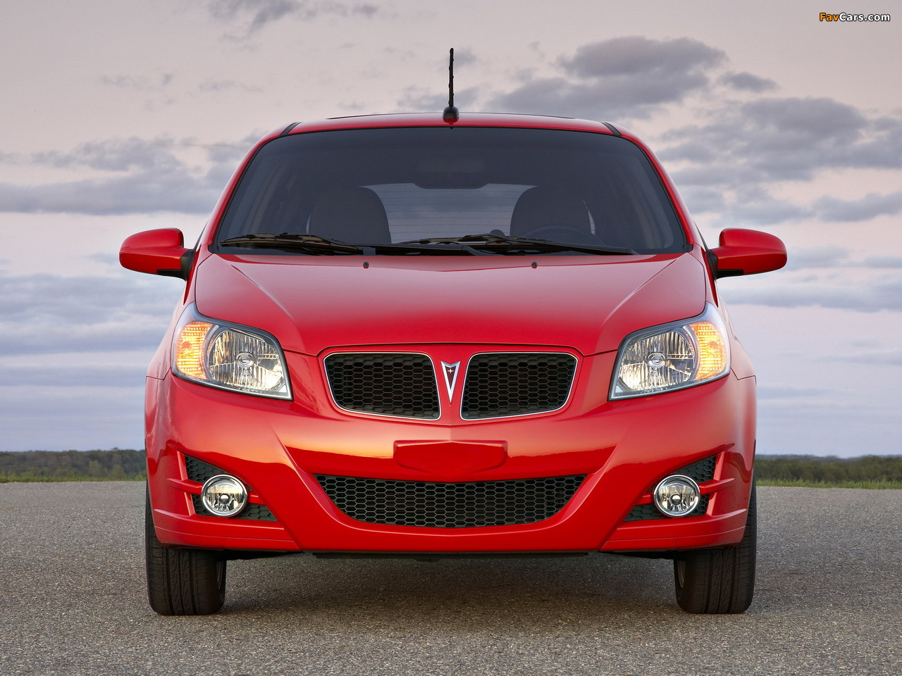 Photos of Pontiac G3 Hatchback (T250) 2008–09 (1280 x 960)