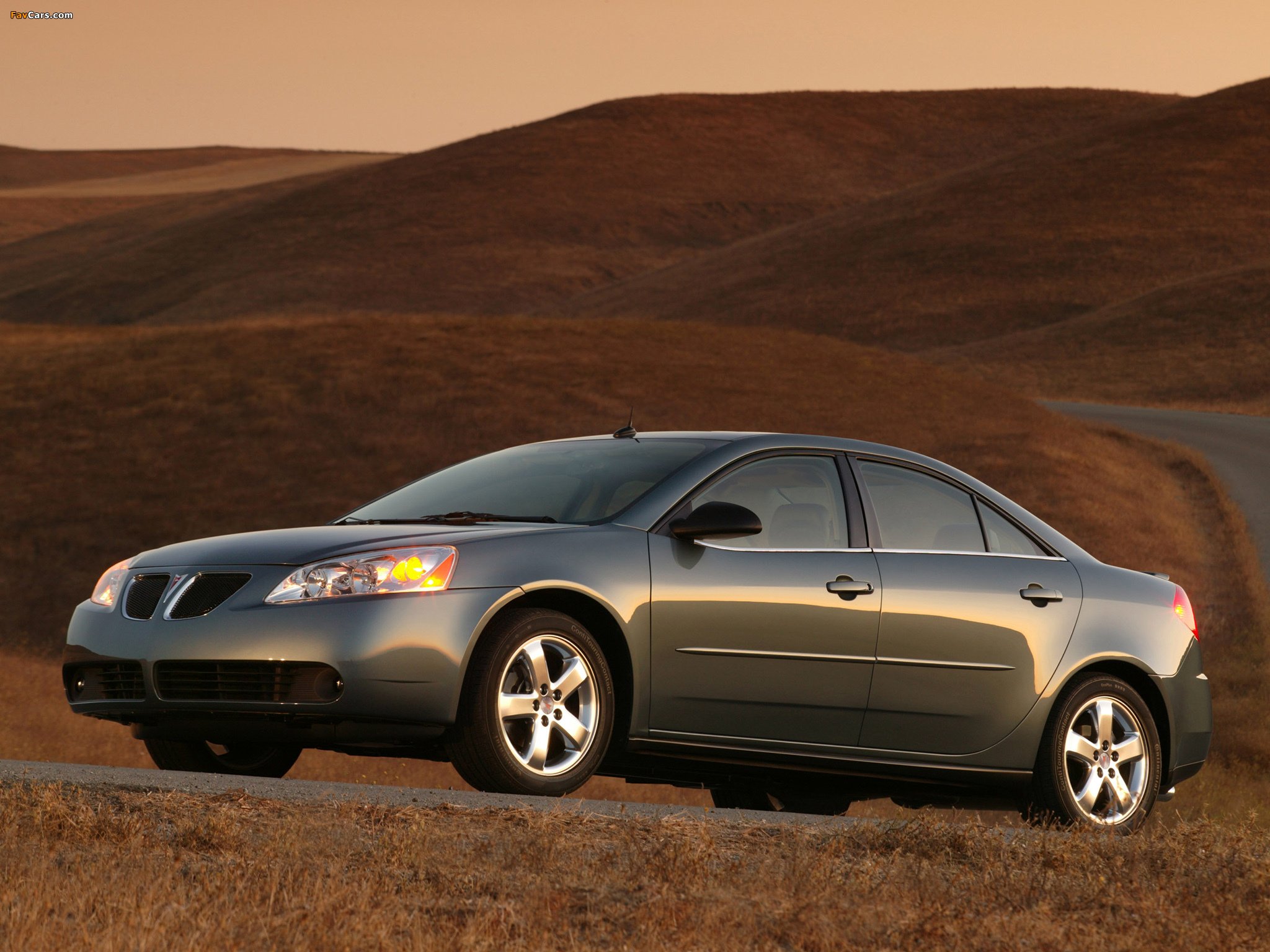 Photos of Pontiac G6 Sedan 2005–09 (2048 x 1536)