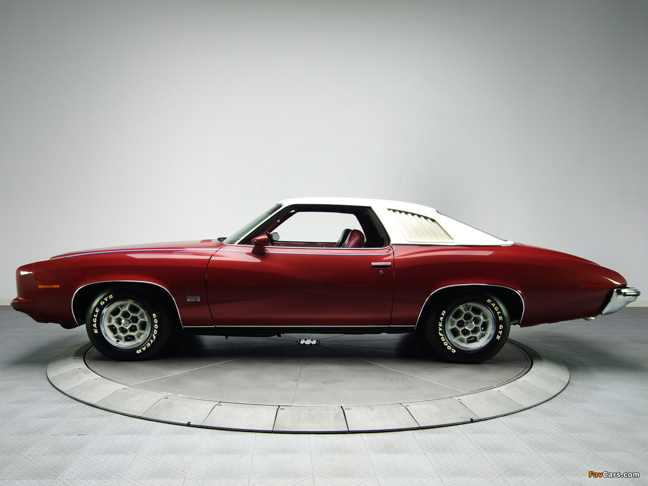 Images of Pontiac Grand Am Solonnade Hardtop Coupe (H37) 1973 (1280 x 960)