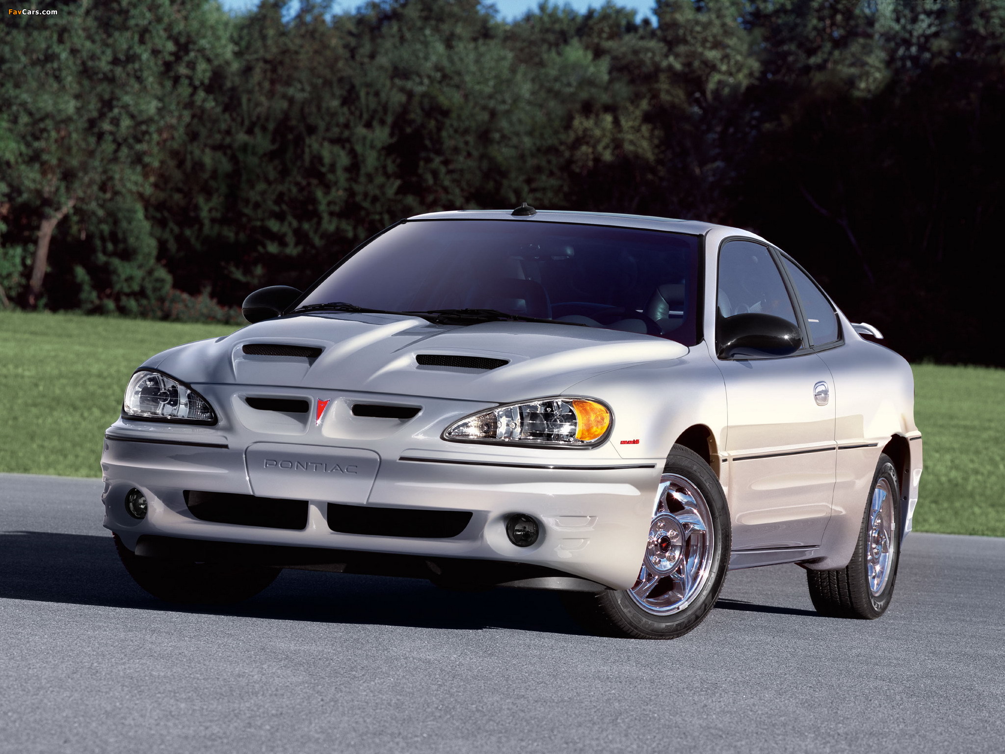 Pontiac Grand Am Coupe 1999–2005 wallpapers (2048 x 1536)