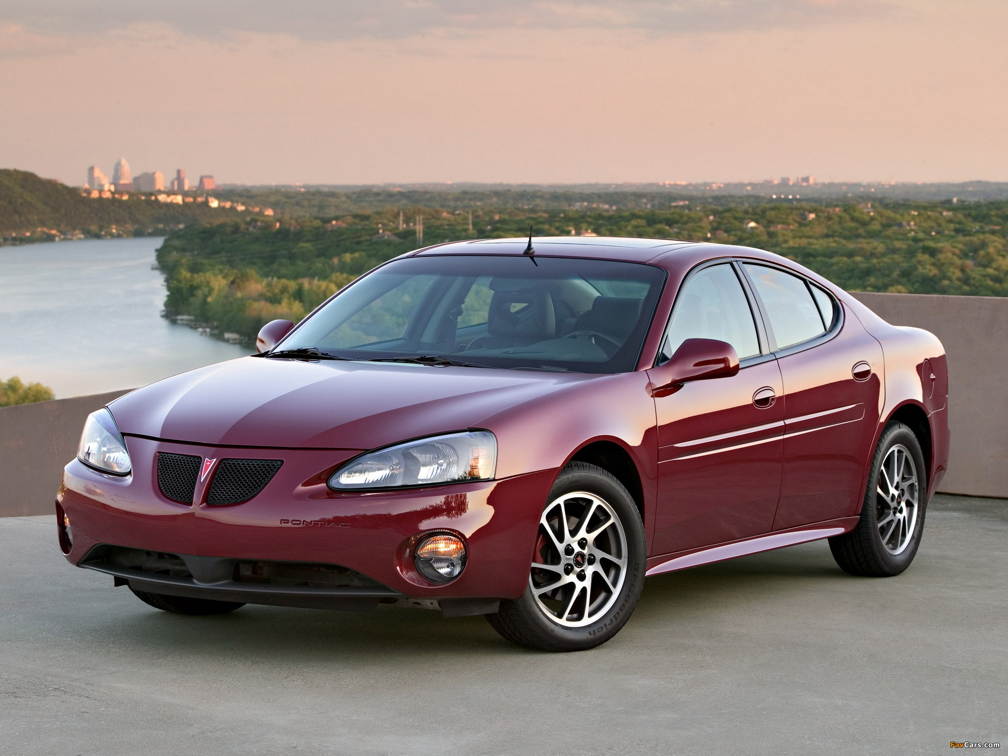 Photos of Pontiac Grand Prix 2004–08 (2048 x 1536)