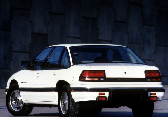 Pontiac Grand Prix LE Sedan EU-spec 1989–93 images
