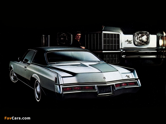 Pontiac Grand Prix 2-door Hardtop Coupe (2K57) 1972 pictures (640 x 480)