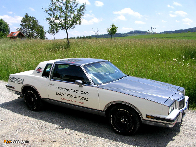 Pontiac Grand Prix Daytona 500 Pace Car 1986 photos (800 x 600)