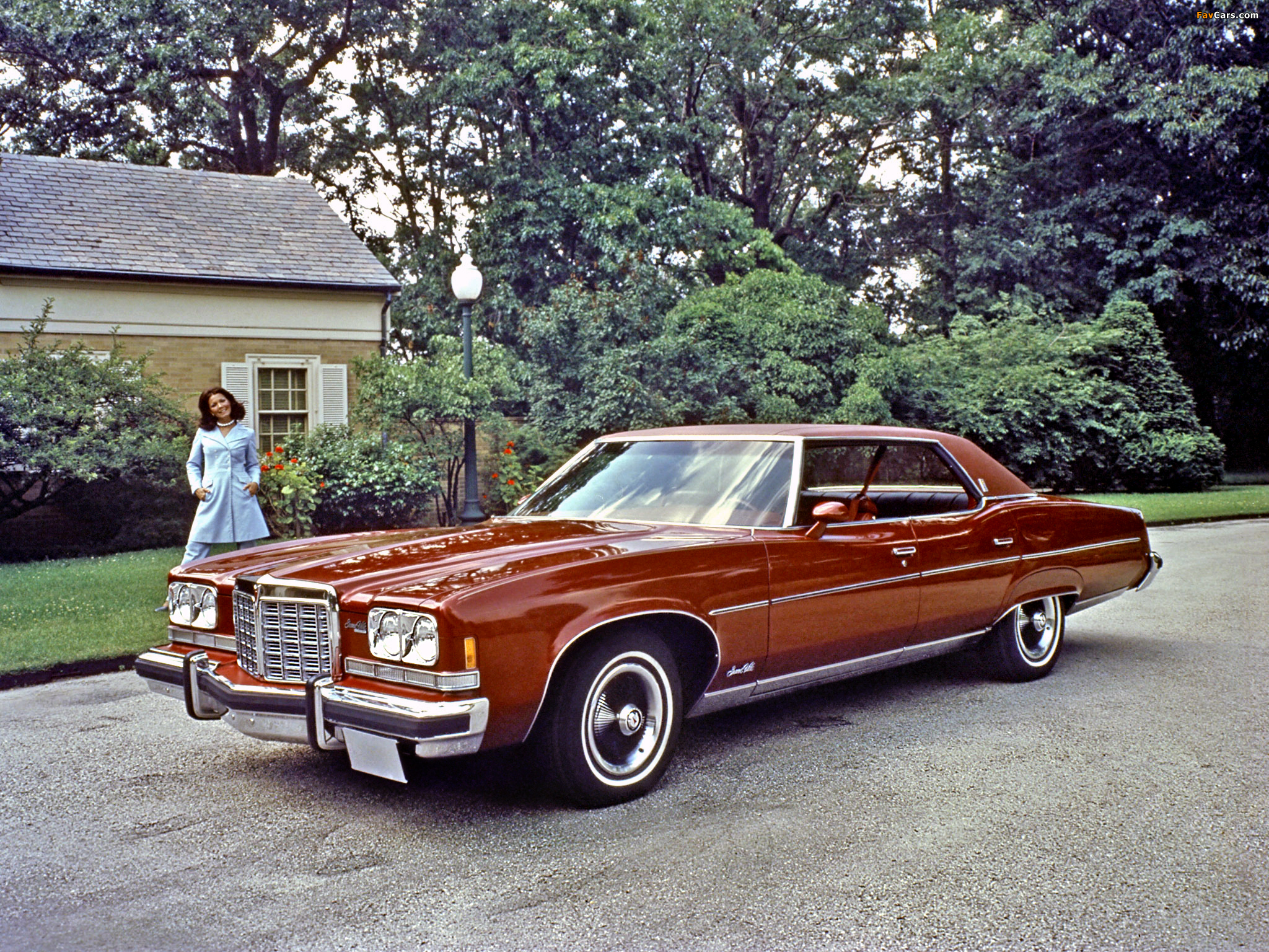 Pontiac Grand Ville Hardtop Sedan (P49) 1974 photos (2048 x 1536)