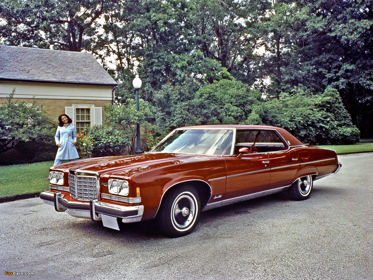 Pontiac Grand Ville Hardtop Sedan (P49) 1974 photos (1280 x 960)