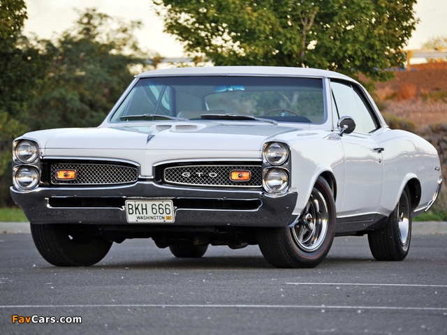 Images of Pontiac Tempest GTO Hardtop Coupe 1967 (640 x 480)