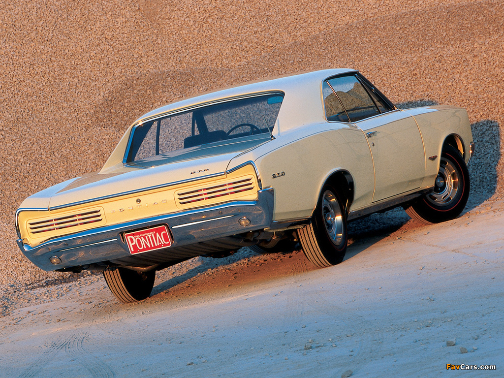 Photos of Pontiac Tempest GTO Hardtop Coupe 1966 (1024 x 768)