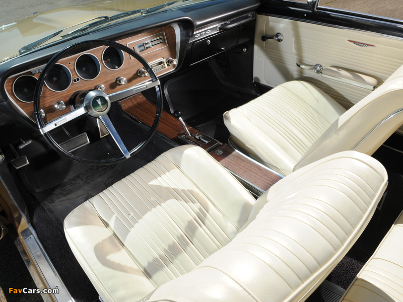 Photos of Pontiac Tempest GTO Convertible 1967 (800 x 600)