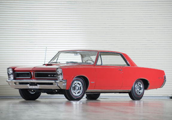Pictures of Pontiac Tempest LeMans GTO Coupe 1965