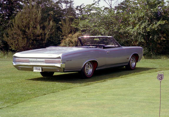 Pictures of Pontiac Tempest GTO Convertible 1966
