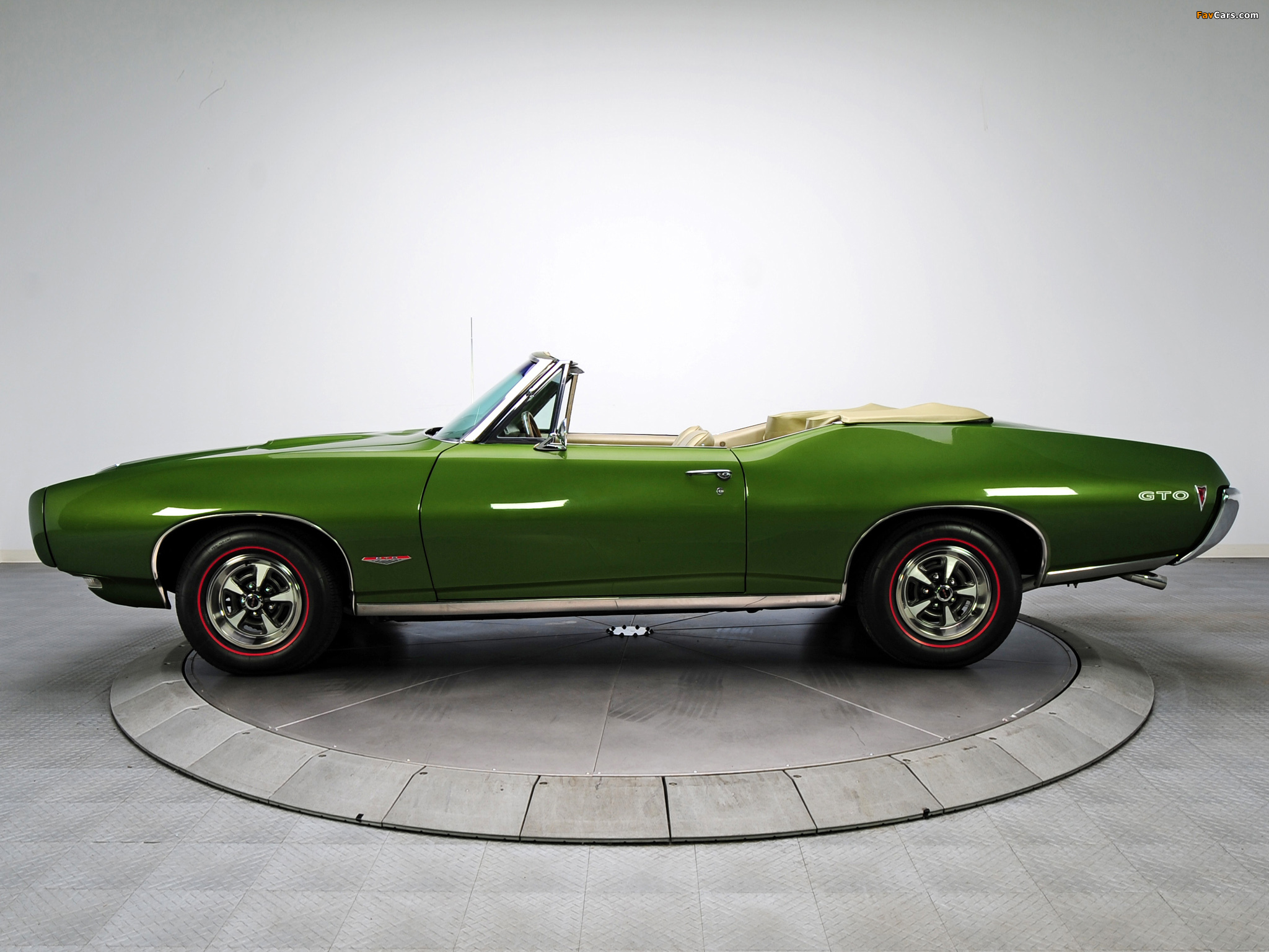 Pontiac GTO Convertible 1968 photos (2048 x 1536)