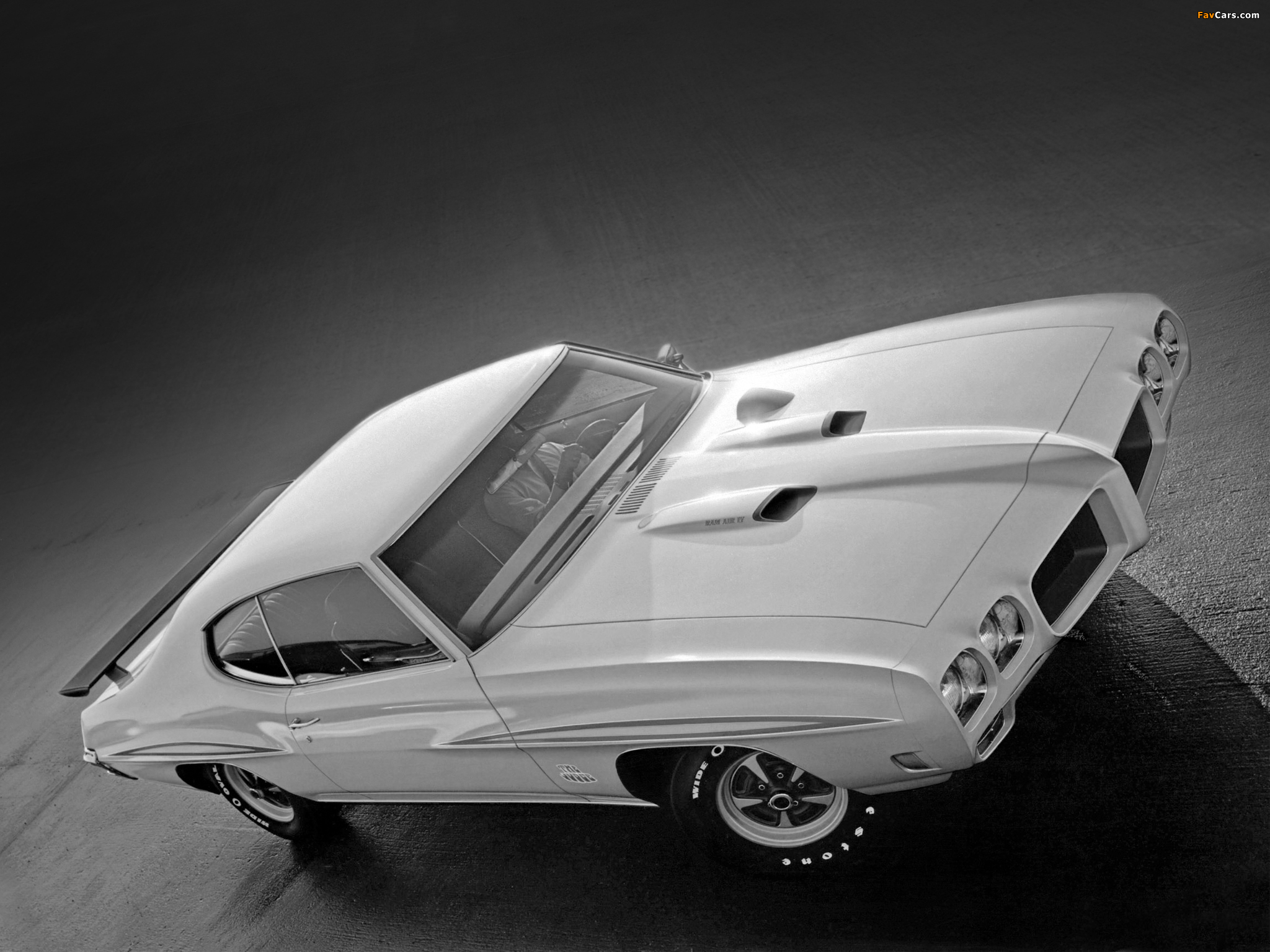 Pontiac GTO The Judge Hardtop Coupe (4237) 1970 images (2048 x 1536)