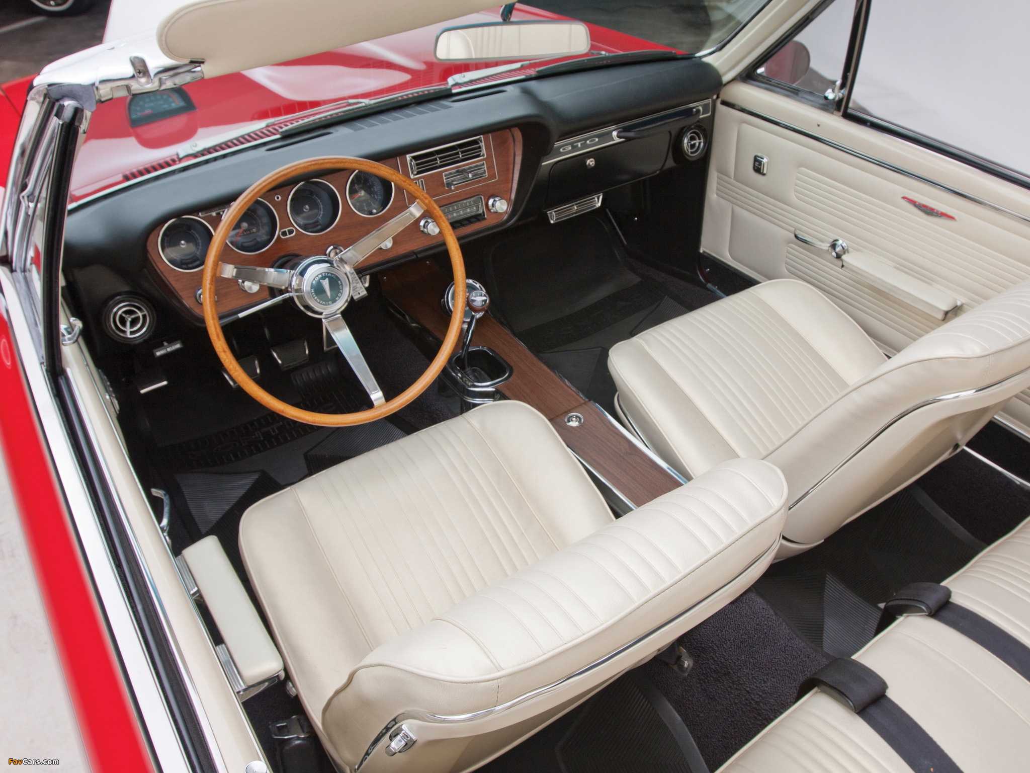 Pontiac Tempest GTO Convertible 1967 wallpapers (2048 x 1536)
