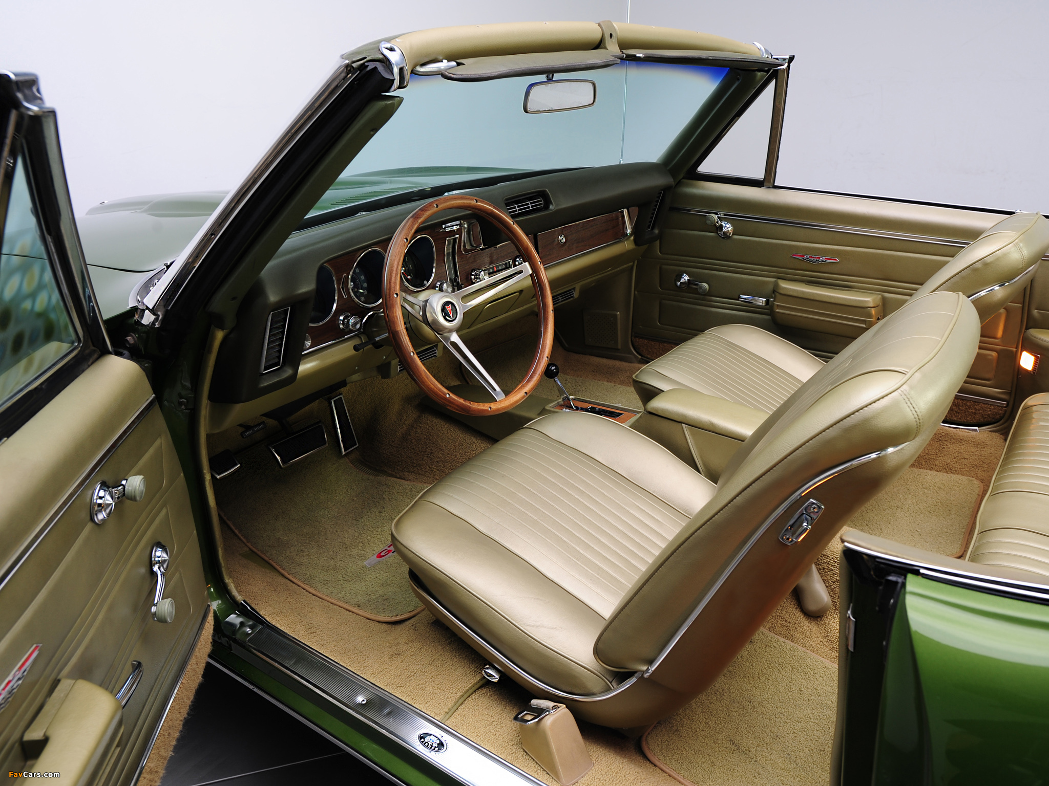 Pontiac GTO Convertible 1968 wallpapers (2048 x 1536)